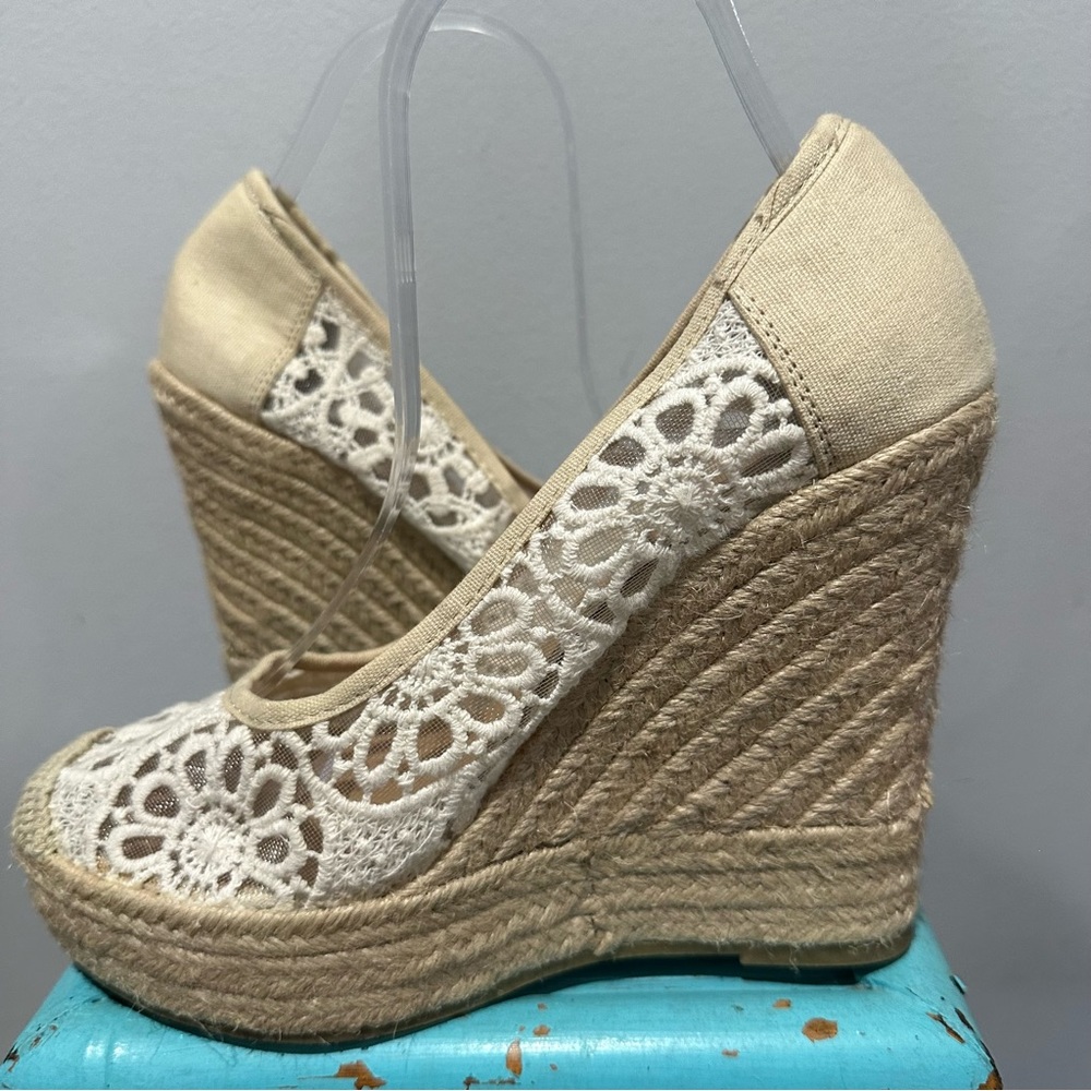 Groove Footwear Natural Crochet Bestie Espadrille Size 8 - Picture 8 of 15